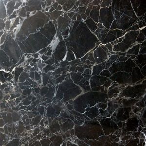 Природный камень Мрамор черный Nero Portoro