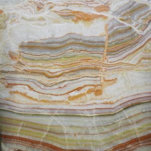 Природный камень Оникс бежевый Onice Rainbow