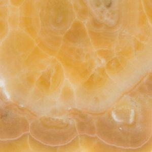 Природный камень Оникс желтый Miele Nuvolato